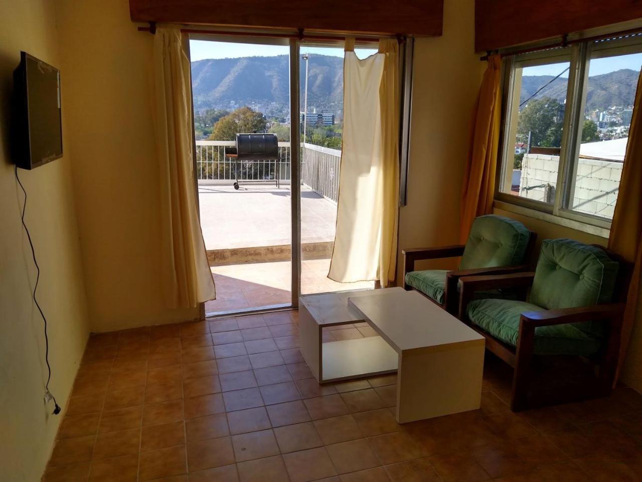 Shakespeare 101 Ph3 Pb Apartment *